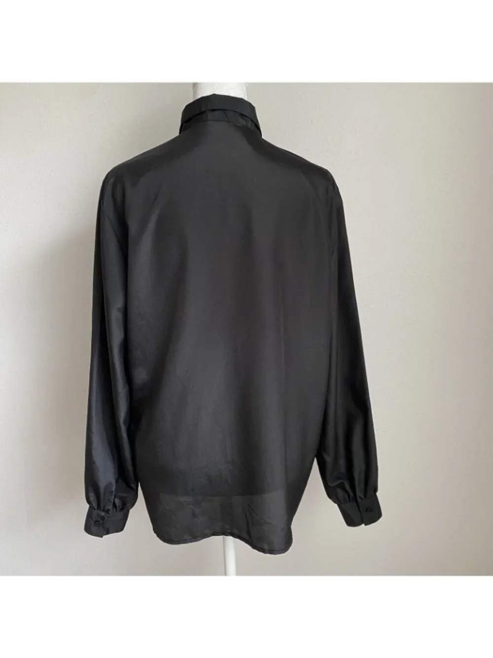 Country Suburbans Womens 10 Black Blouse Buttonup Collar Long Sleeve
